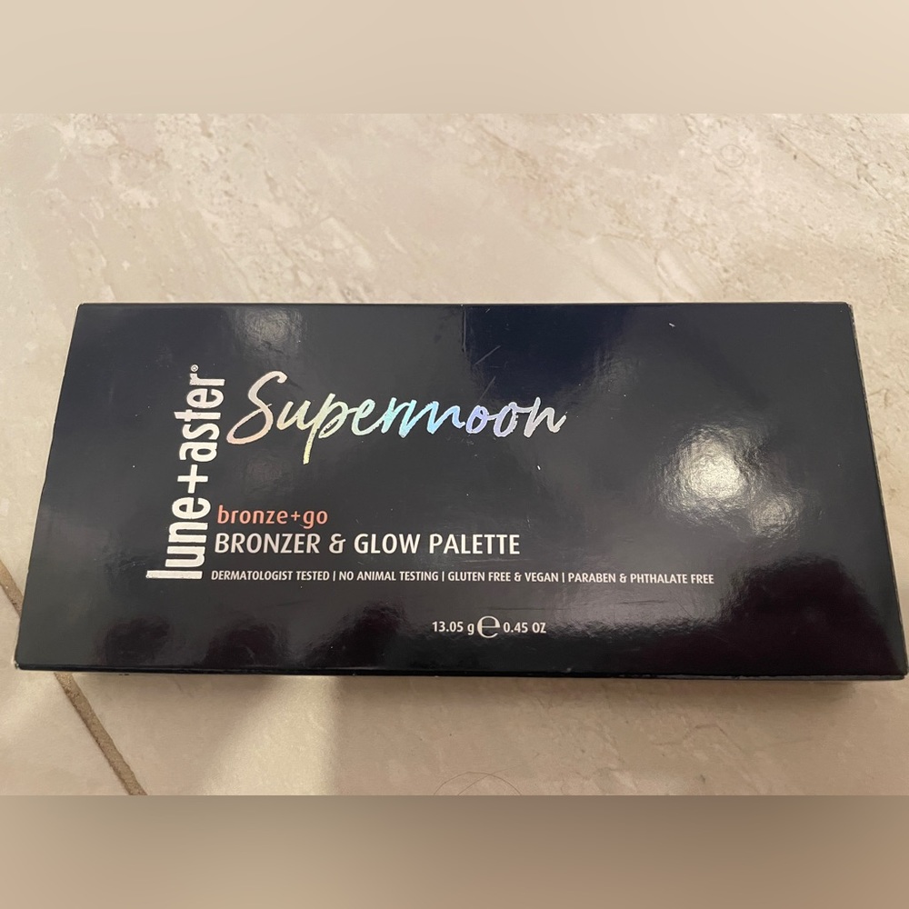 Lune+Aster Bronzer and Go Palette